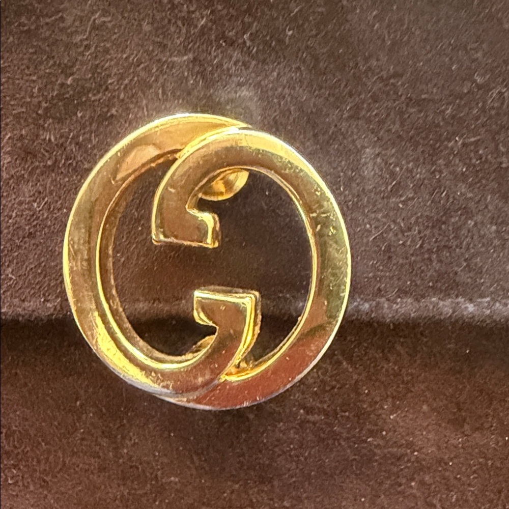 Gucci Brown Suede Crossbody Bag with Gold Chain - Picture 11 of 15